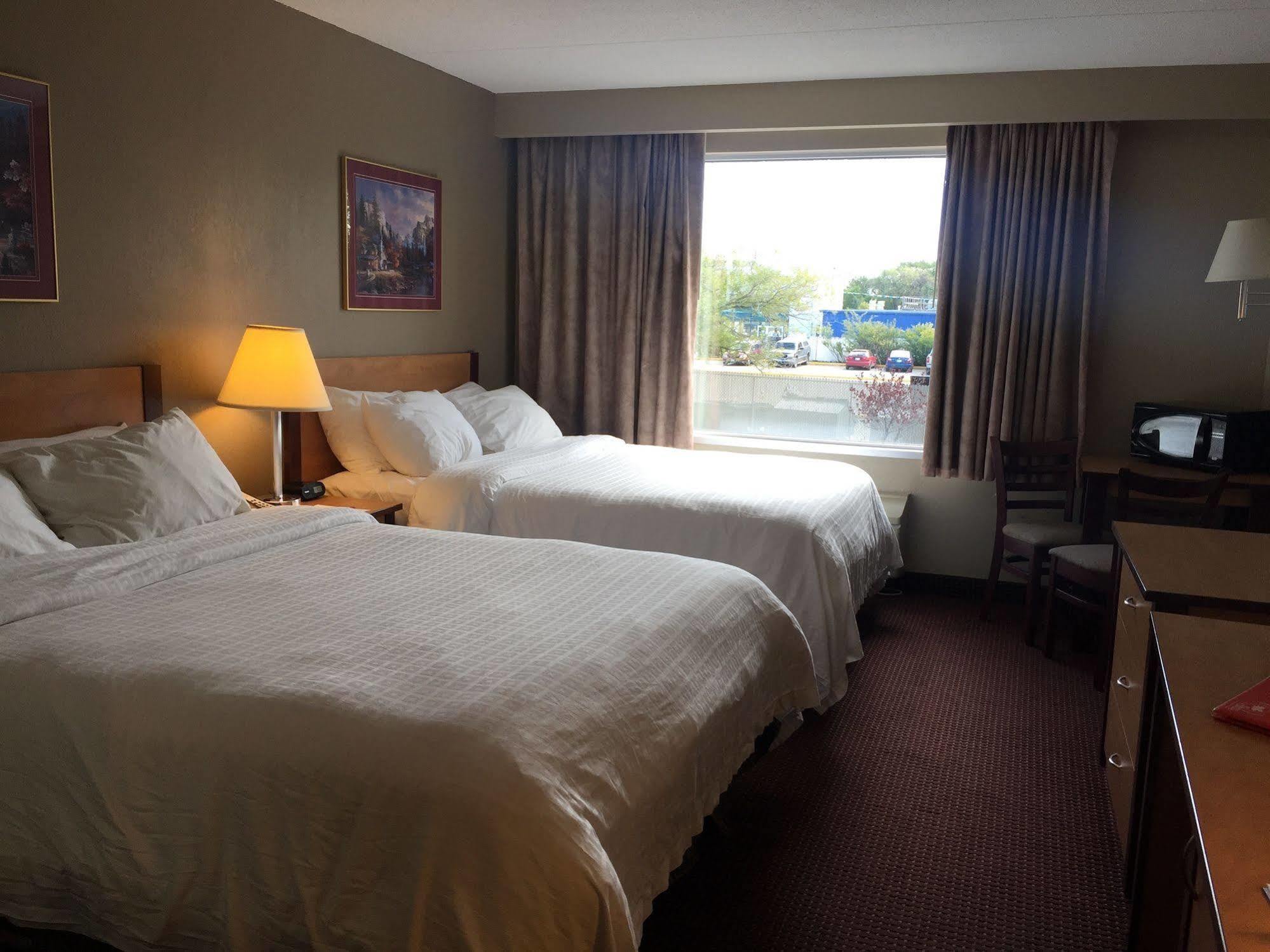 Canad Inns Destination Centre Transcona Winnipeg Ngoại thất bức ảnh