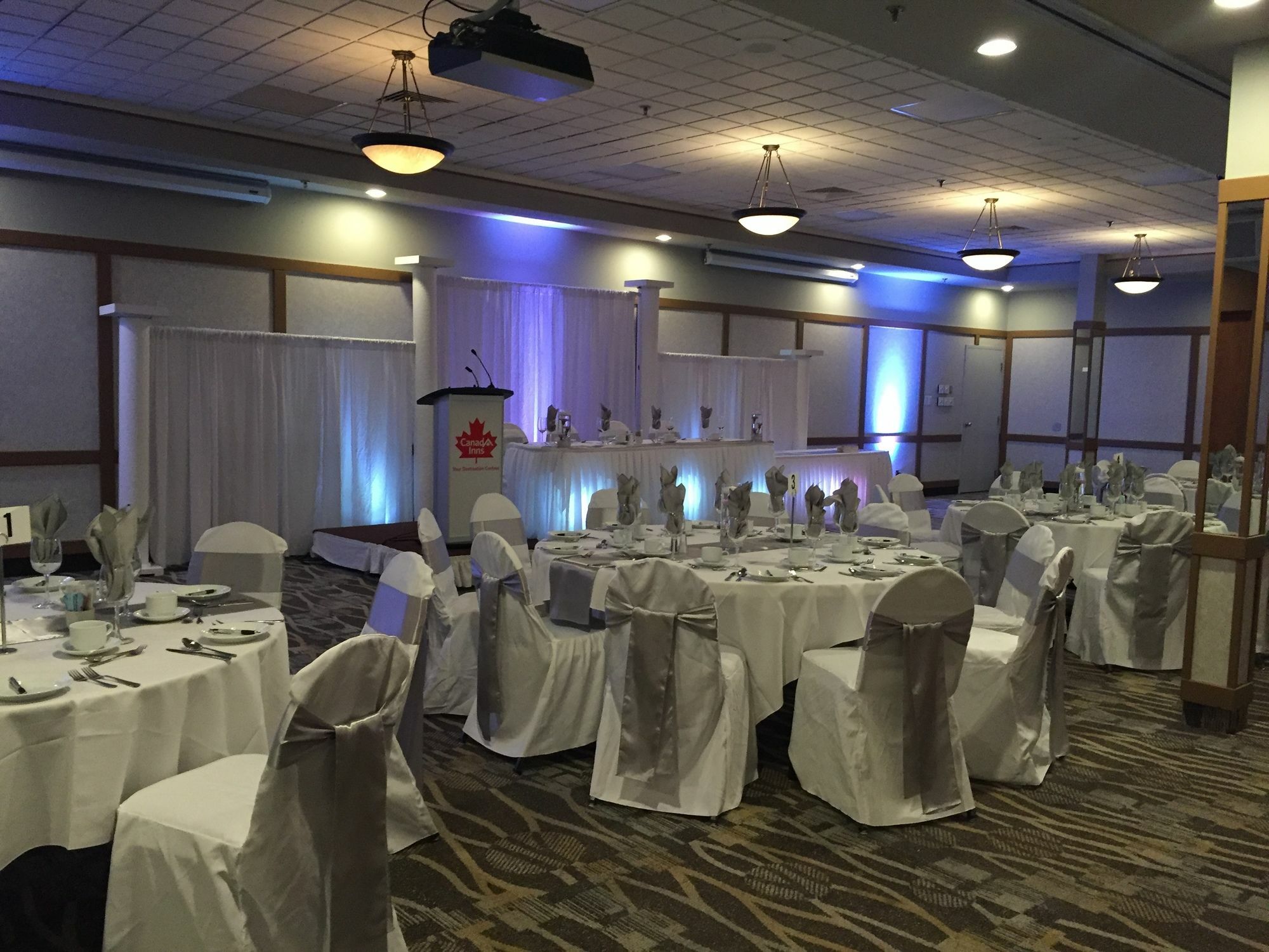Canad Inns Destination Centre Transcona Winnipeg Ngoại thất bức ảnh